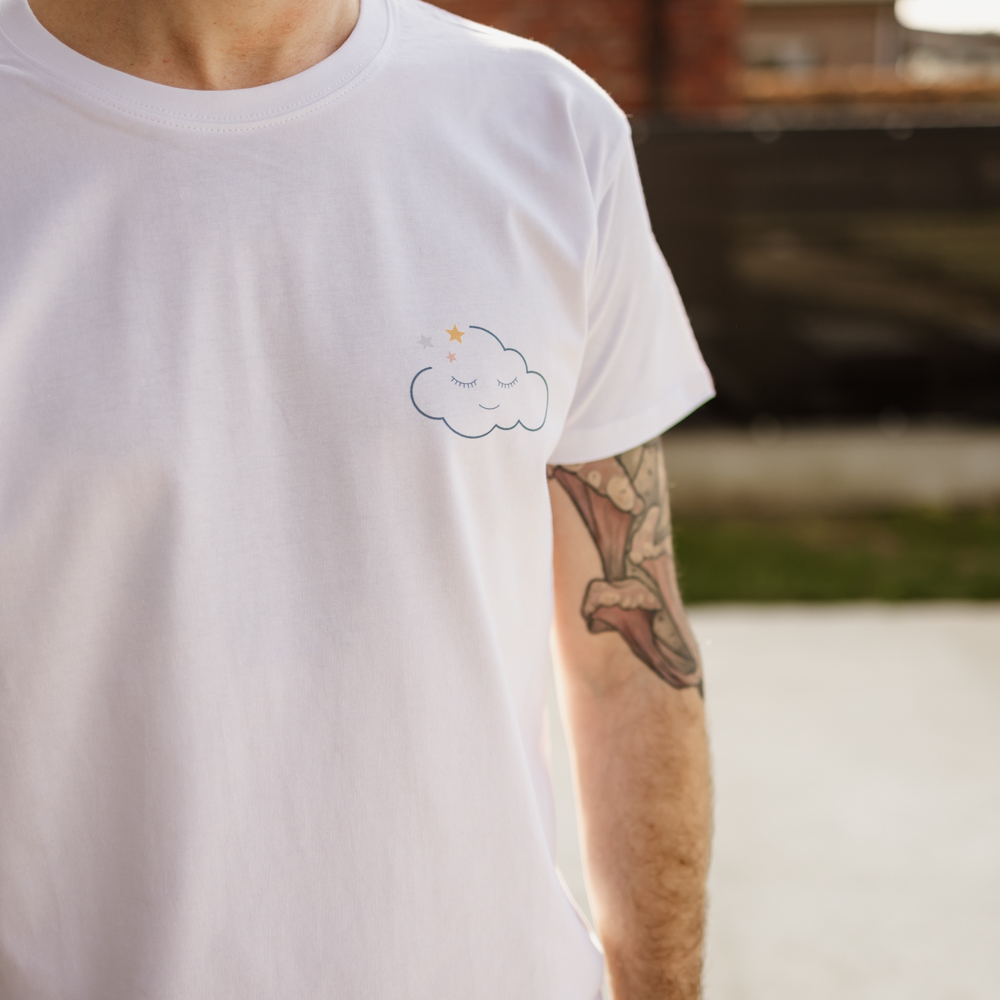 Steun T-Shirt Boven De Wolken
